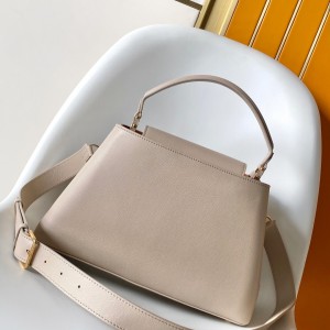 「#0148」Louis Vuitton  Capucines Souple M12929  33.0 x 24.0 x 12.0 