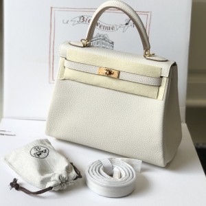 「#4045」 Hermès Milkshake Platinum Buckle Kelly 28cm Togo Cowhide