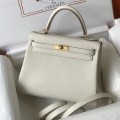 「#4045」 Hermès Milkshake Platinum Buckle Kelly 28cm Togo Cowhide