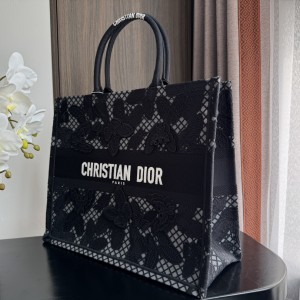 「#2221」 dior 8001 42X35X18cm